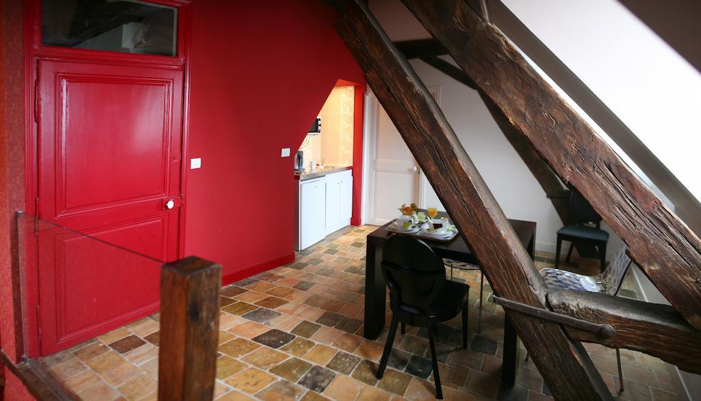 Le Parvis Panzió Chartres Kültér fotó